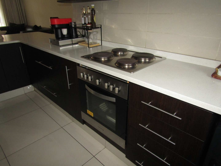 2 Bedroom Property for Sale in Ravenswood Gauteng