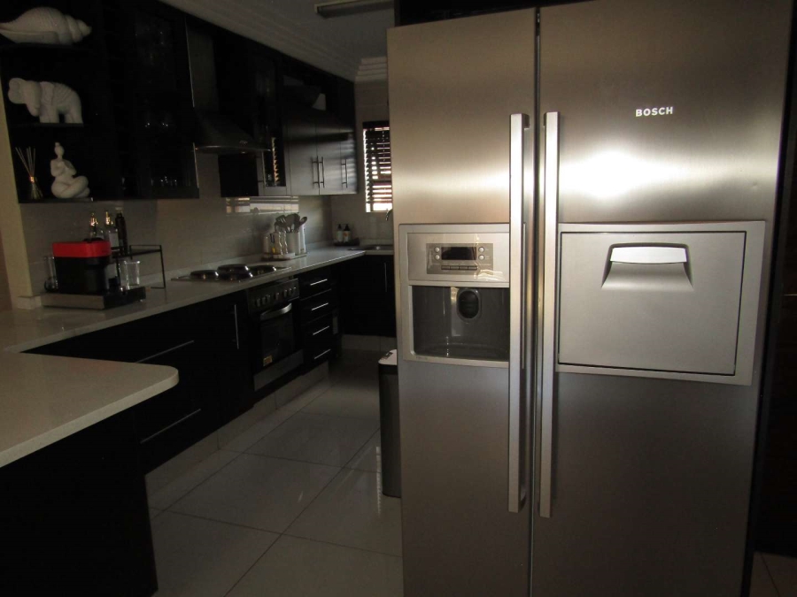 2 Bedroom Property for Sale in Ravenswood Gauteng
