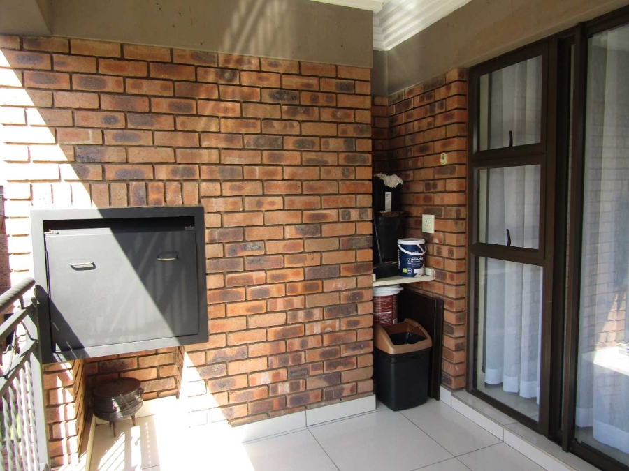 2 Bedroom Property for Sale in Ravenswood Gauteng