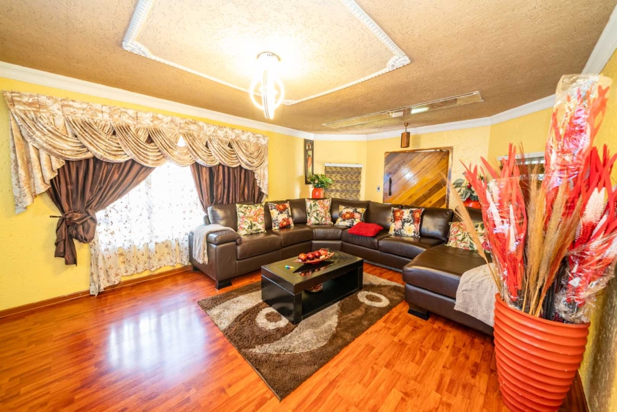 3 Bedroom Property for Sale in Selcourt Gauteng