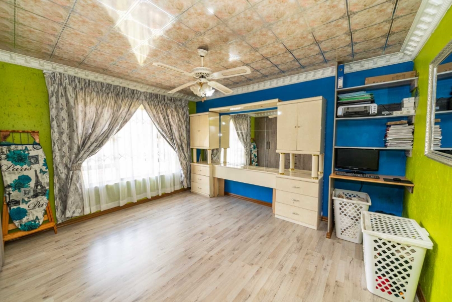 3 Bedroom Property for Sale in Selcourt Gauteng