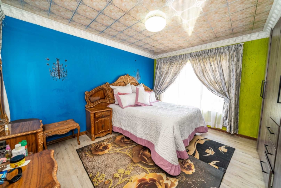 3 Bedroom Property for Sale in Selcourt Gauteng