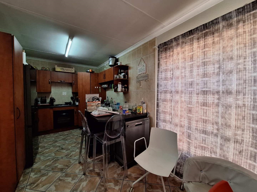 2 Bedroom Property for Sale in Van Dyk Park Gauteng