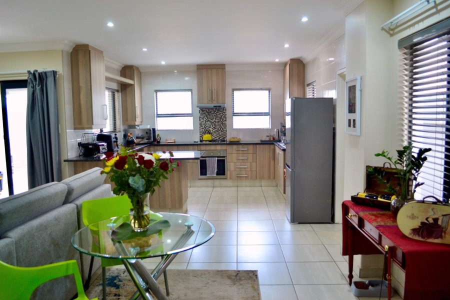 To Let 3 Bedroom Property for Rent in Olympus Gauteng