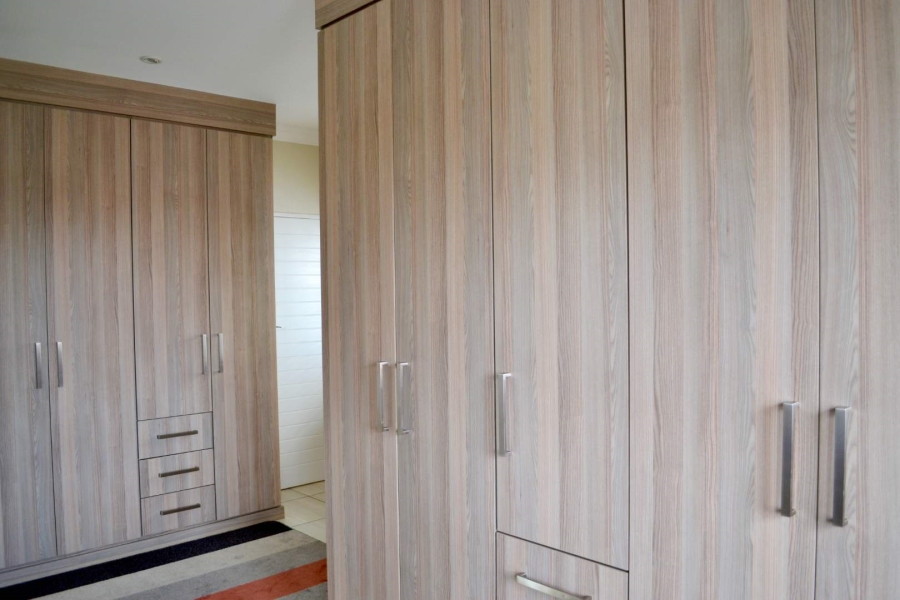 To Let 3 Bedroom Property for Rent in Olympus Gauteng