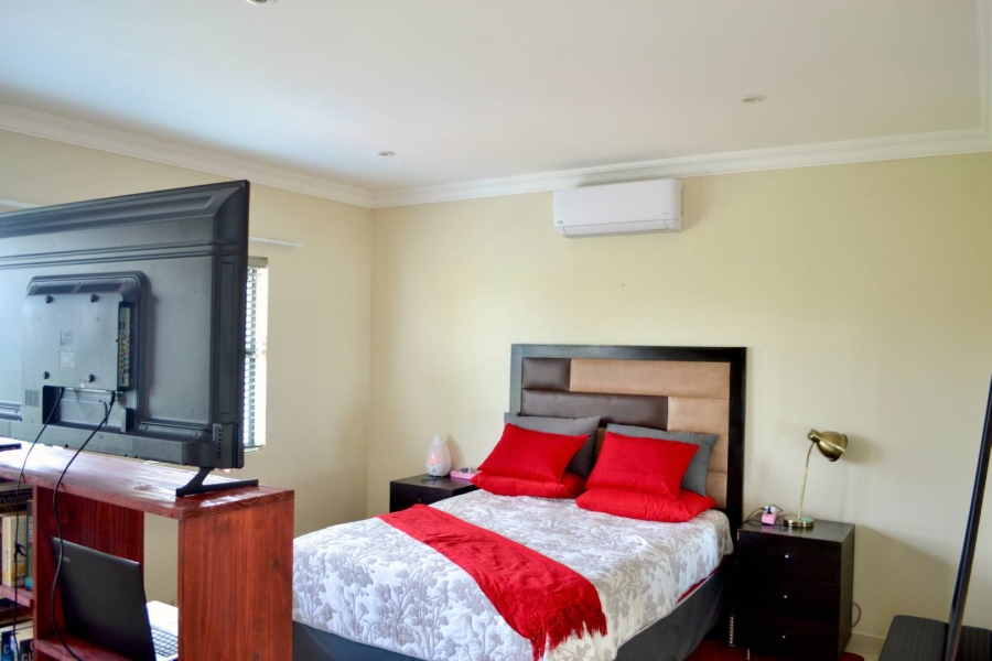 To Let 3 Bedroom Property for Rent in Olympus Gauteng