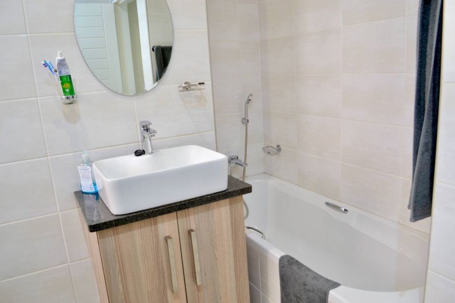 To Let 3 Bedroom Property for Rent in Olympus Gauteng