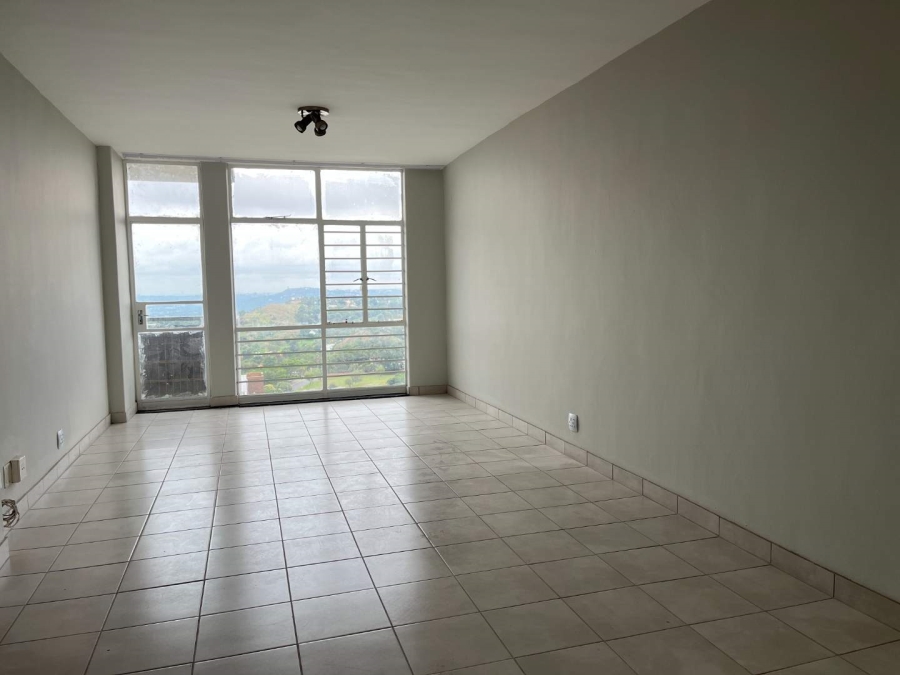 To Let 2 Bedroom Property for Rent in Constantia Kloof Gauteng