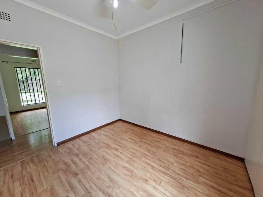 To Let 4 Bedroom Property for Rent in Woodmead Gauteng