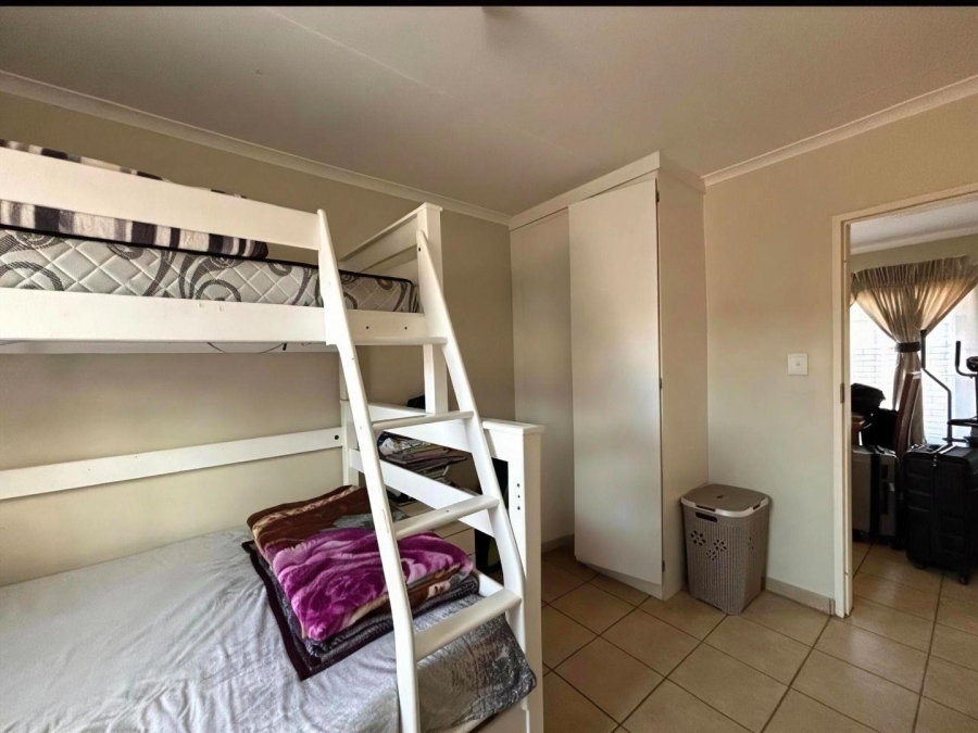 2 Bedroom Property for Sale in Equestria Gauteng