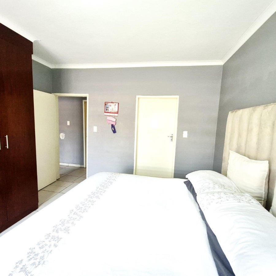 2 Bedroom Property for Sale in Norkem Park Gauteng