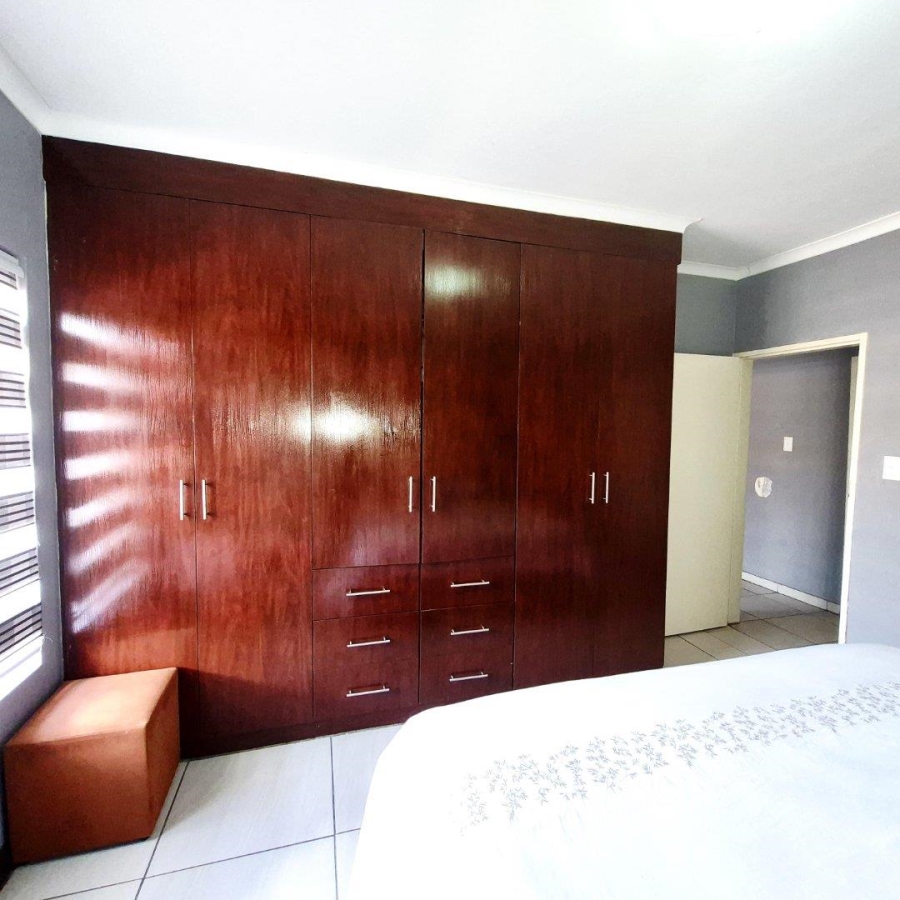 2 Bedroom Property for Sale in Norkem Park Gauteng