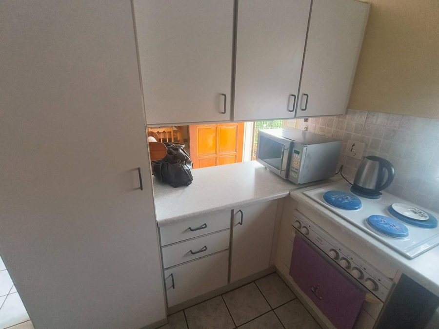 2 Bedroom Property for Sale in Elardus Park Gauteng