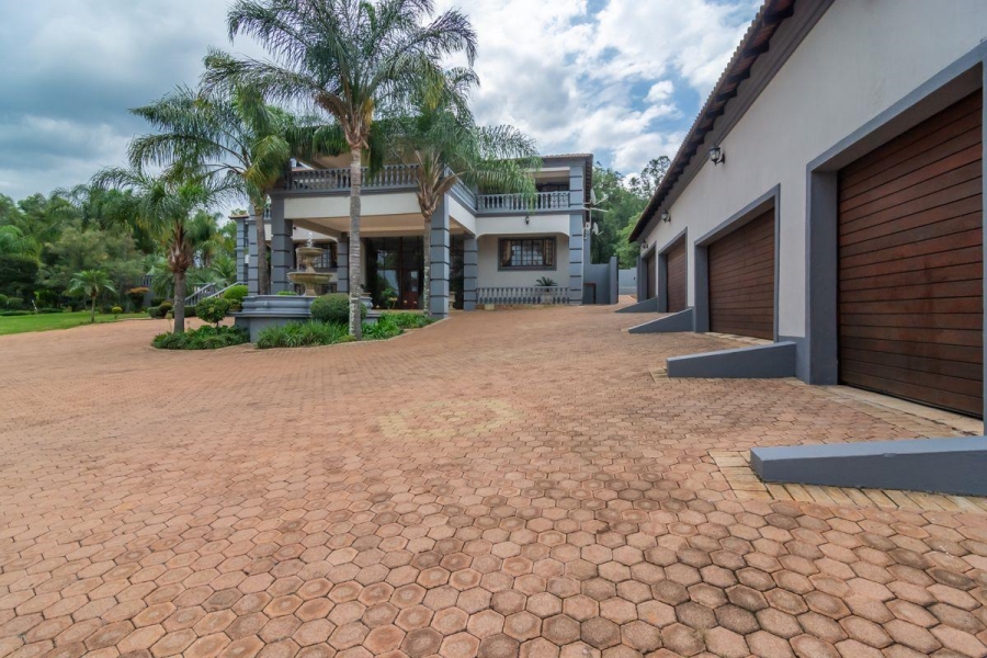 To Let 5 Bedroom Property for Rent in Muldersdrift Gauteng