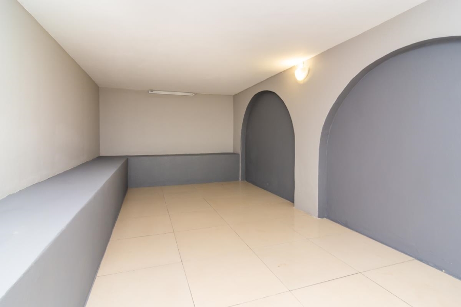 To Let 5 Bedroom Property for Rent in Muldersdrift Gauteng