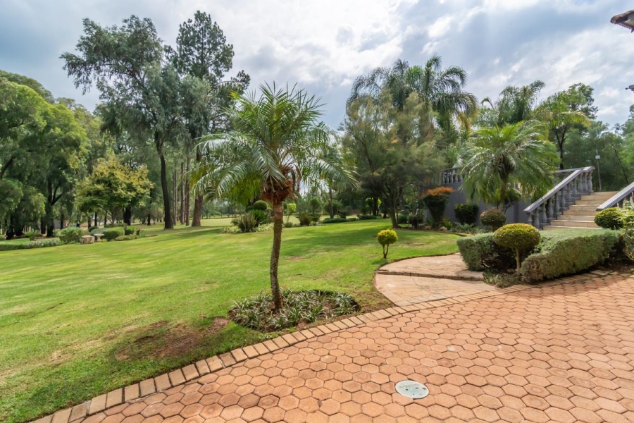 To Let 5 Bedroom Property for Rent in Muldersdrift Gauteng