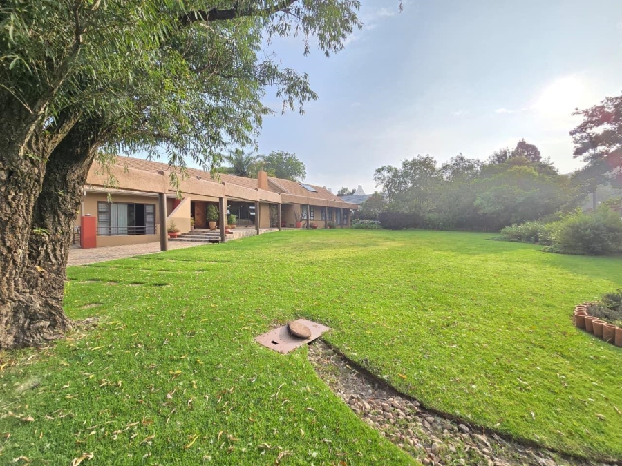 4 Bedroom Property for Sale in Alberante Gauteng