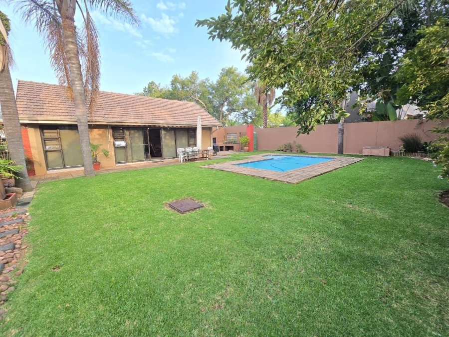 4 Bedroom Property for Sale in Alberante Gauteng