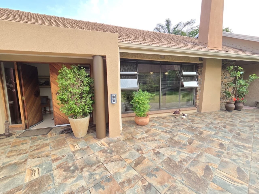 4 Bedroom Property for Sale in Alberante Gauteng