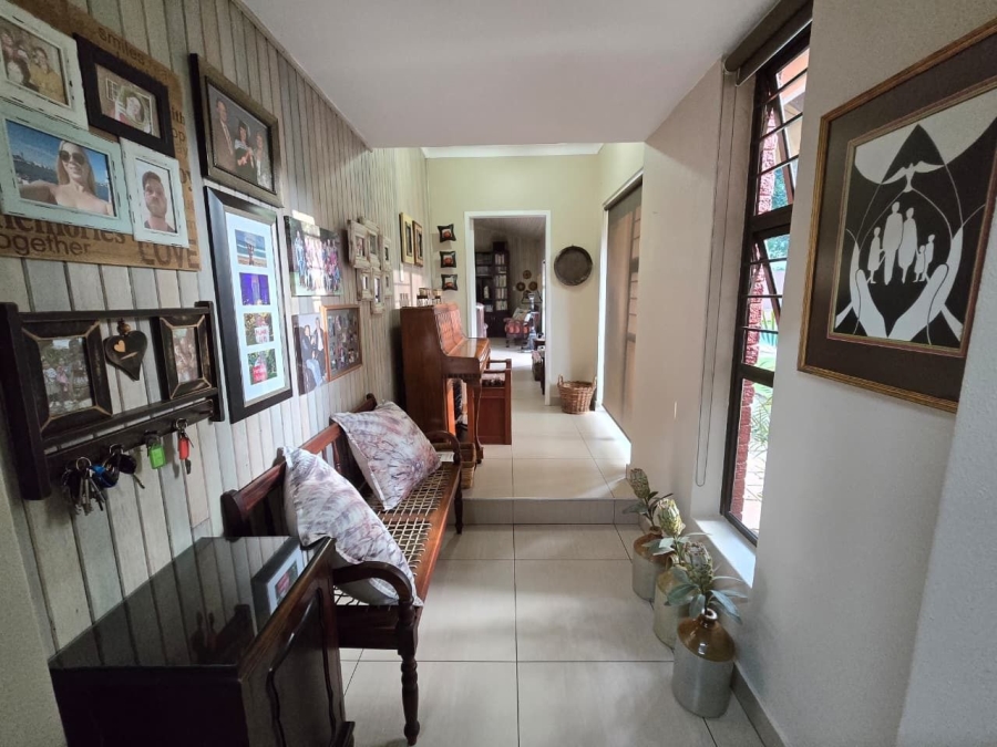 4 Bedroom Property for Sale in Alberante Gauteng