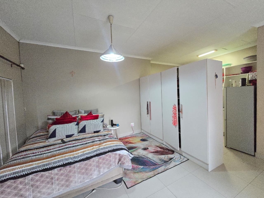 4 Bedroom Property for Sale in Alberante Gauteng