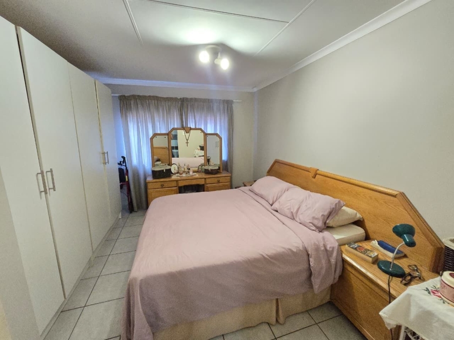 4 Bedroom Property for Sale in Alberante Gauteng