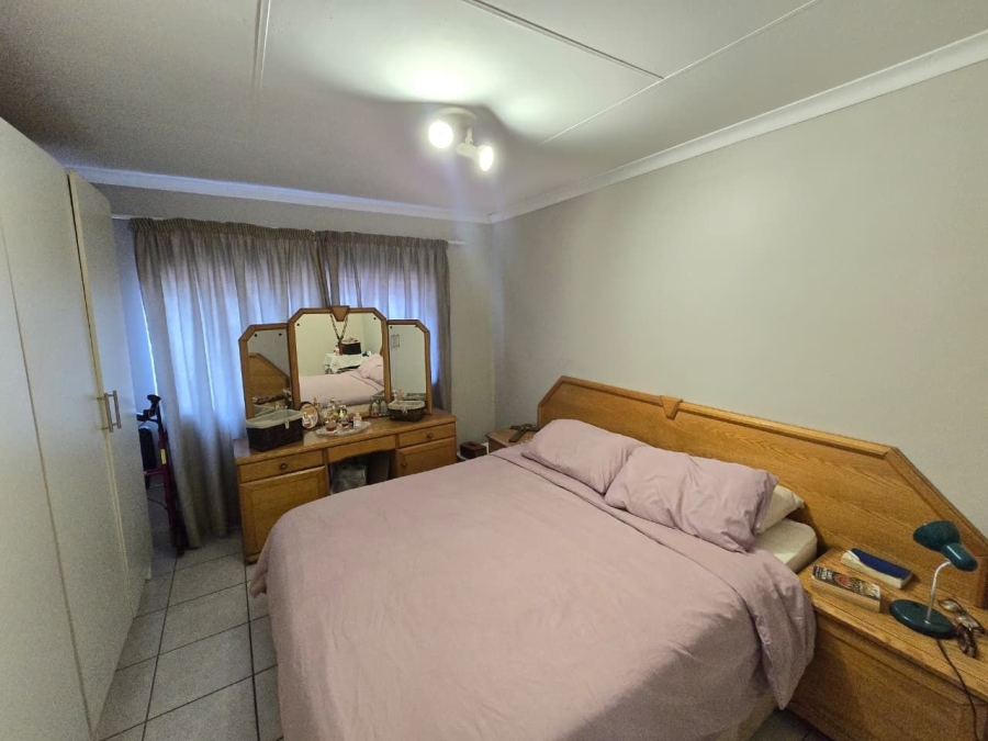 4 Bedroom Property for Sale in Alberante Gauteng