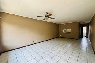 2 Bedroom Property for Sale in Verwoerdpark Gauteng