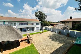 2 Bedroom Property for Sale in Verwoerdpark Gauteng