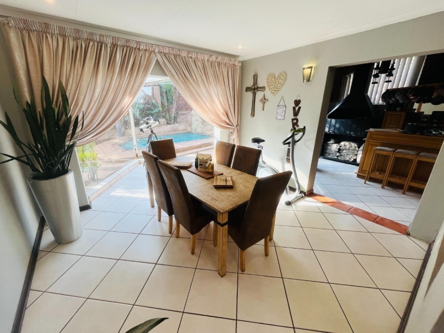 4 Bedroom Property for Sale in Meyersdal Gauteng