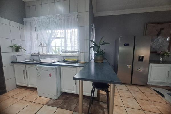 4 Bedroom Property for Sale in Florentia Gauteng