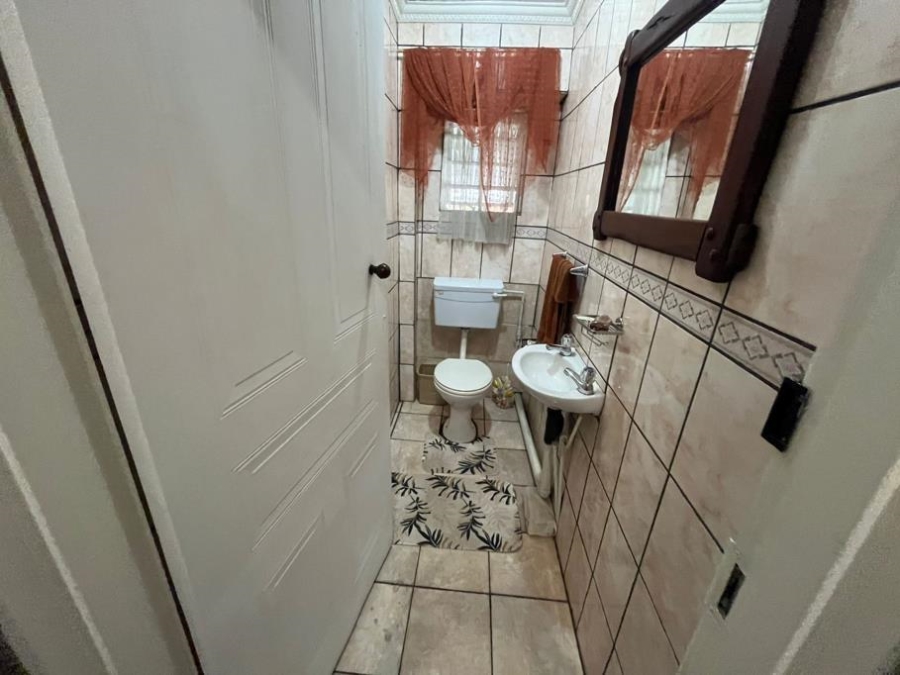 4 Bedroom Property for Sale in Florentia Gauteng