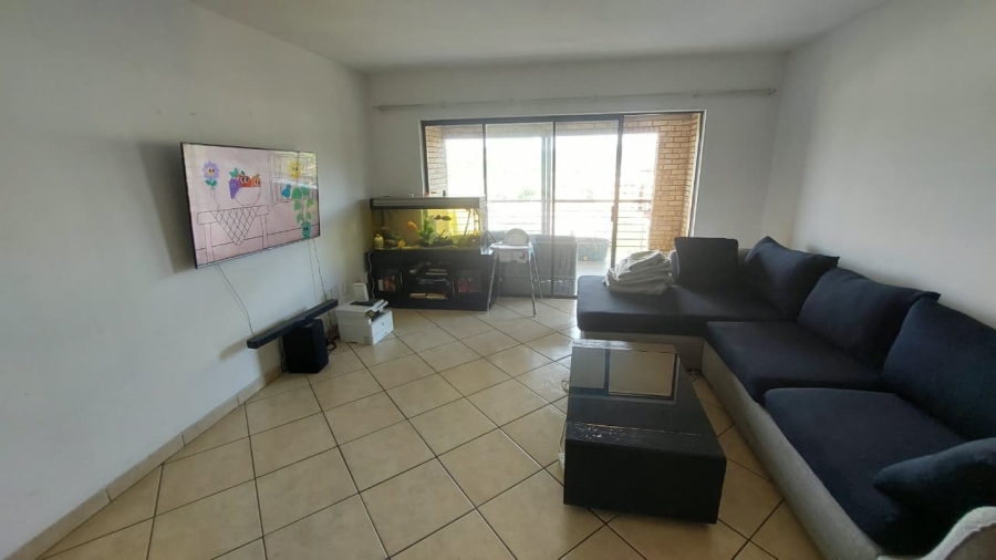 2 Bedroom Property for Sale in Mulbarton Gauteng