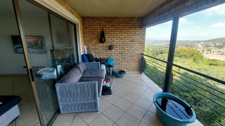 2 Bedroom Property for Sale in Mulbarton Gauteng