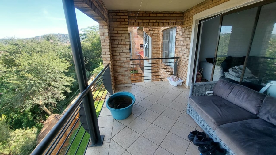 2 Bedroom Property for Sale in Mulbarton Gauteng