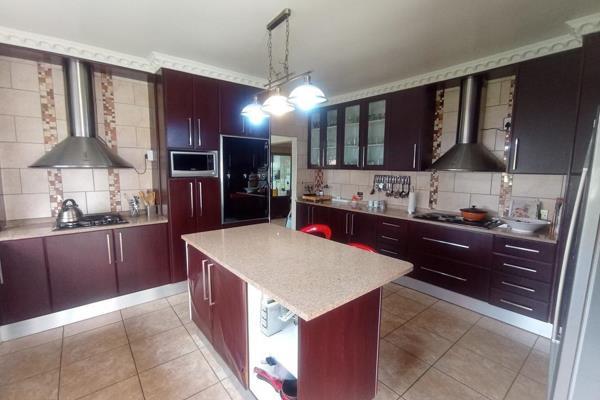 3 Bedroom Property for Sale in Mulbarton Gauteng