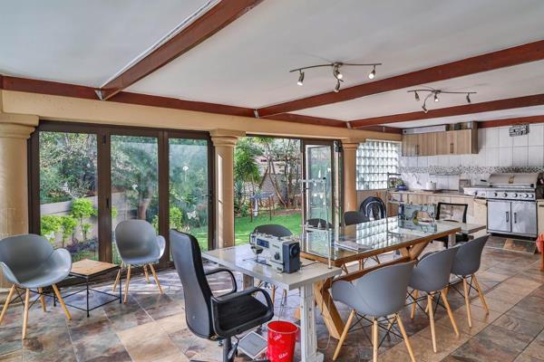 3 Bedroom Property for Sale in Mulbarton Gauteng