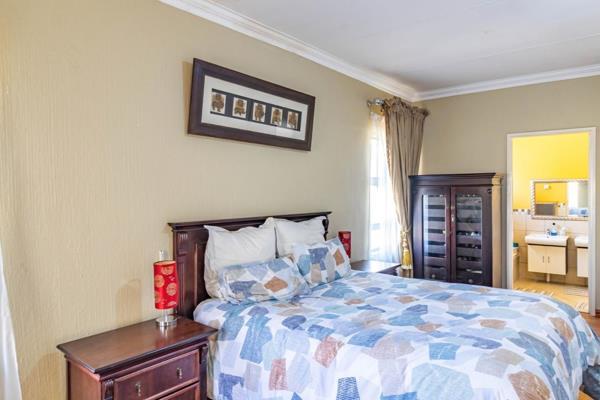 3 Bedroom Property for Sale in Mulbarton Gauteng