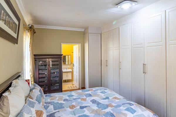 3 Bedroom Property for Sale in Mulbarton Gauteng