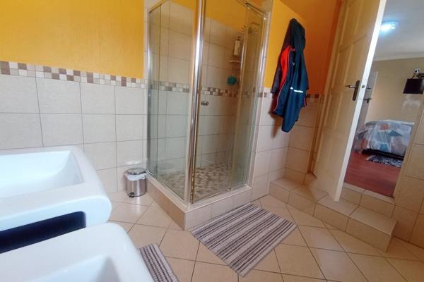 3 Bedroom Property for Sale in Mulbarton Gauteng