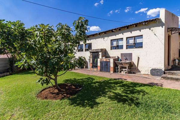 3 Bedroom Property for Sale in Mulbarton Gauteng