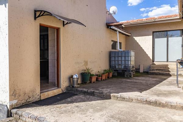 3 Bedroom Property for Sale in Mulbarton Gauteng