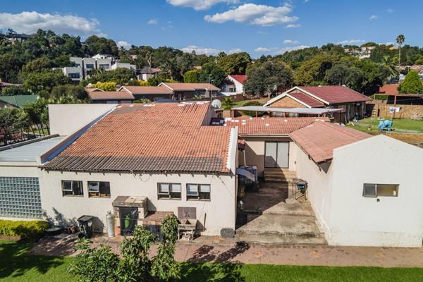3 Bedroom Property for Sale in Mulbarton Gauteng