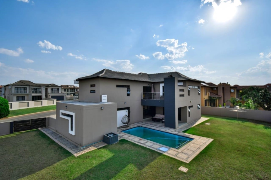 To Let 6 Bedroom Property for Rent in Savannah Country Estate Gauteng