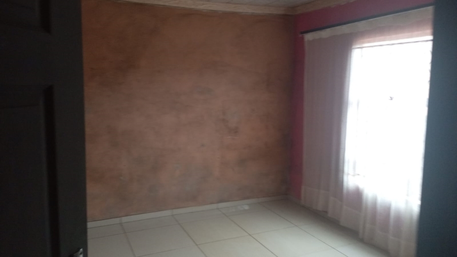 3 Bedroom Property for Sale in Lotus Gardens Gauteng