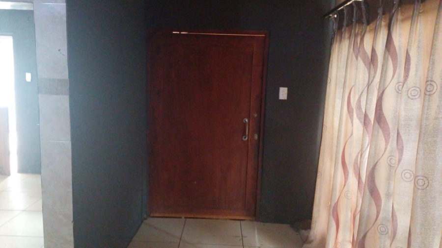 3 Bedroom Property for Sale in Lotus Gardens Gauteng