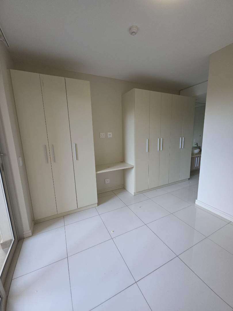 To Let 2 Bedroom Property for Rent in Rosebank Gauteng