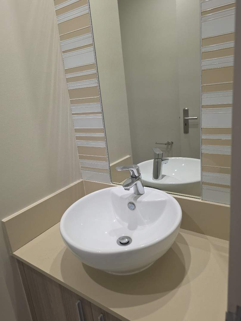 To Let 2 Bedroom Property for Rent in Rosebank Gauteng