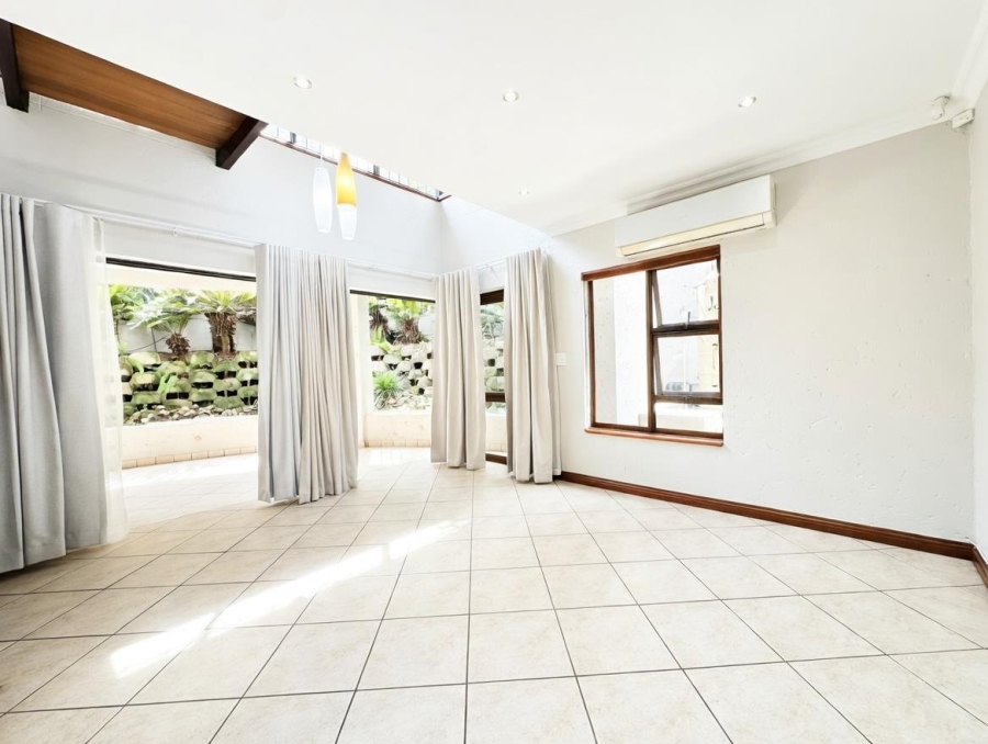 3 Bedroom Property for Sale in Hyde Park Gauteng