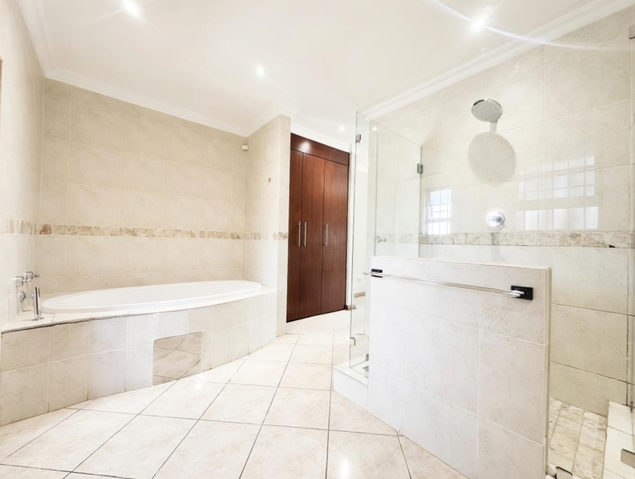 3 Bedroom Property for Sale in Hyde Park Gauteng